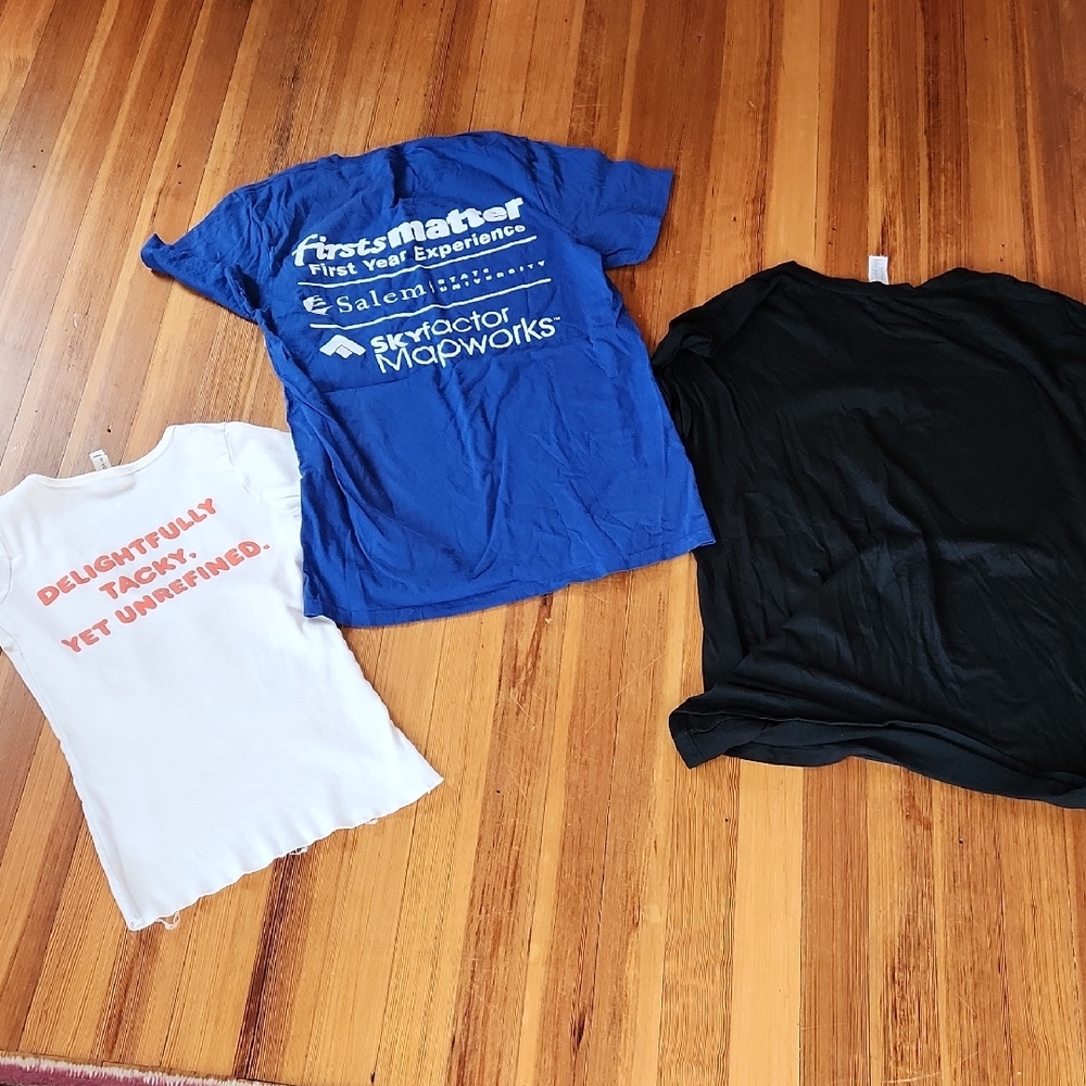 T-Shirt Bundle - Picture 2 of 2